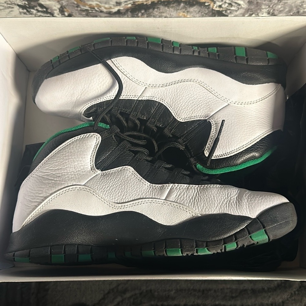 Jordan 10 Retro Seattle size Men 12